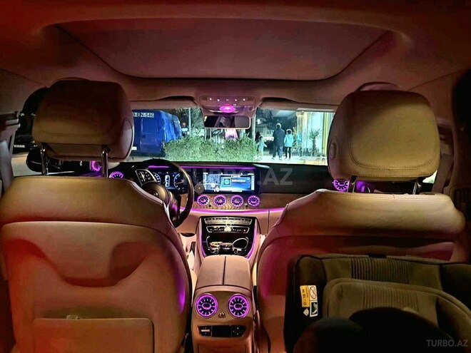 Mercedes E 450 4MATIC 2018, 134,000 km - 3.0 l - Bakı