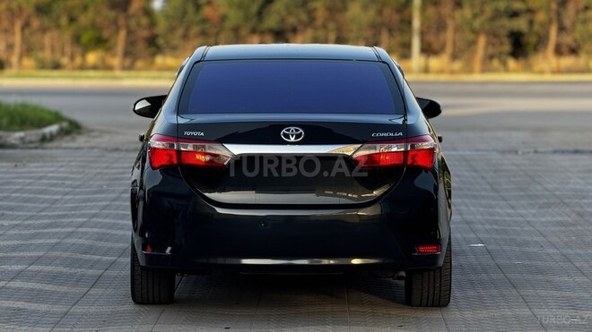 Toyota Corolla 2013, 252,000 km - 1.6 l - Gəncə