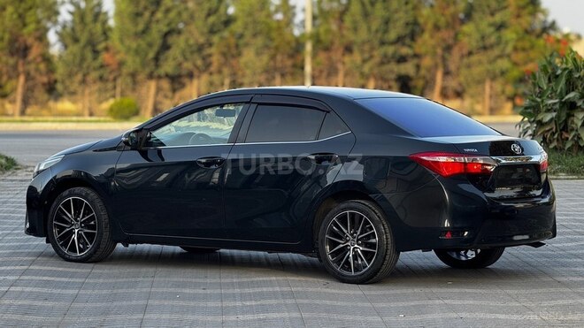 Toyota Corolla 2013, 252,000 km - 1.6 l - Gəncə