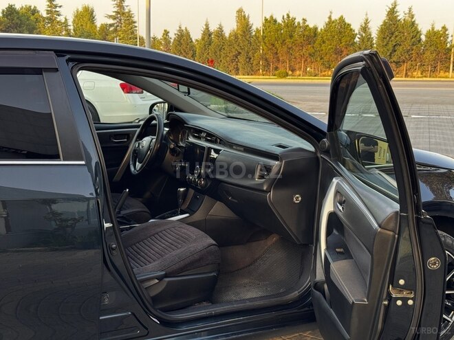 Toyota Corolla 2013, 252,000 km - 1.6 l - Gəncə