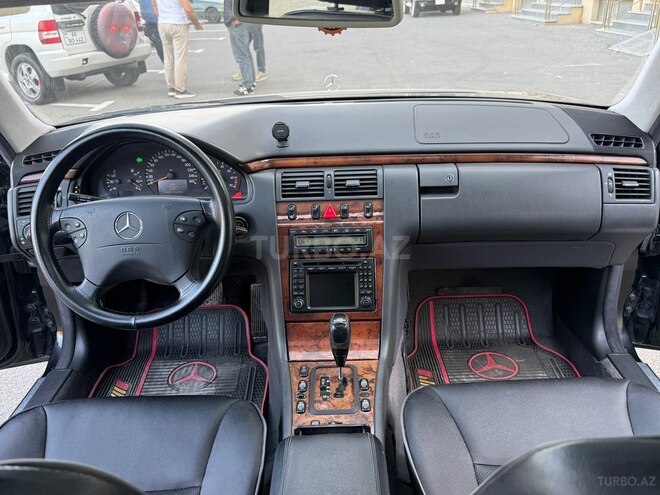 Mercedes E 240 1999, 344,711 km - 2.4 л - Bakı