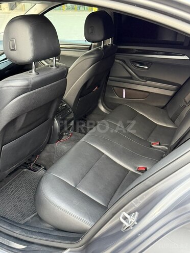 BMW 528 2014, 340,000 km - 2.0 л - Bakı