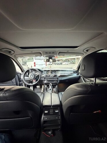 BMW 528 2014, 340,000 km - 2.0 л - Bakı