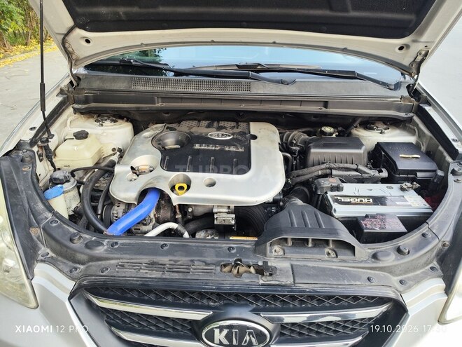 Kia Carens 2006, 357,000 km - 2.0 l - Qax