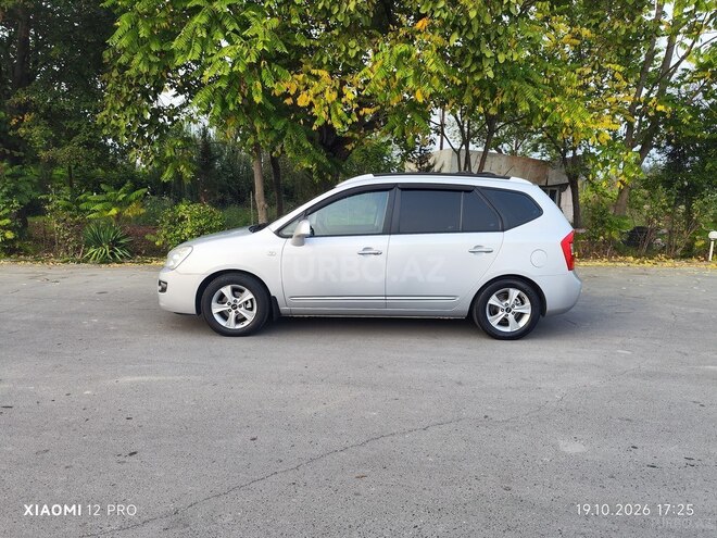 Kia Carens 2006, 357,000 km - 2.0 l - Qax