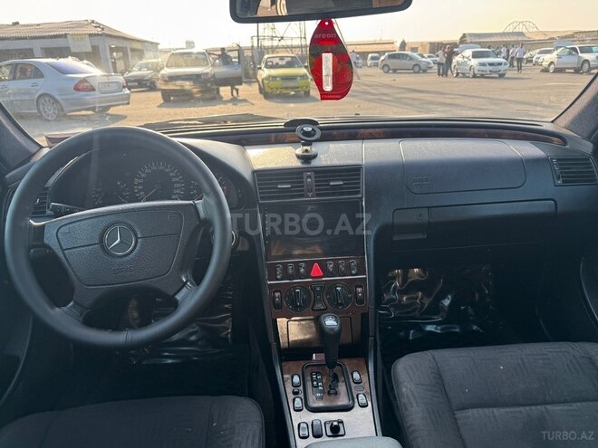 Mercedes C 230 2000, 312,568 km - 2.3 л - Bakı