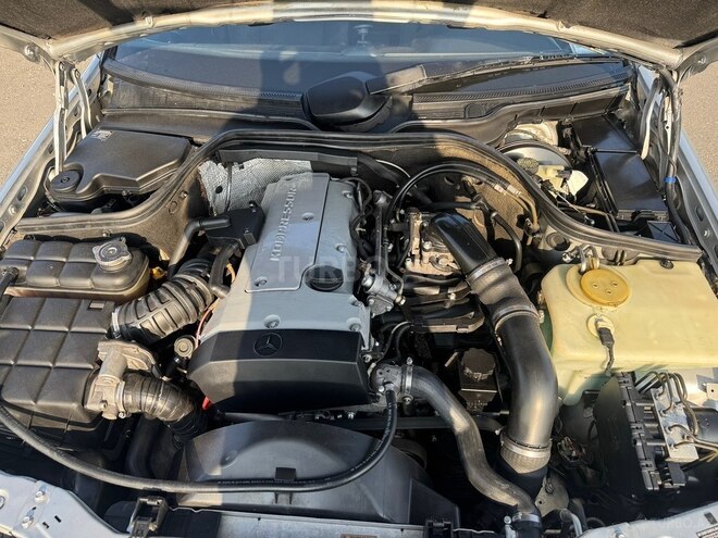 Mercedes C 230 2000, 312,568 km - 2.3 л - Bakı