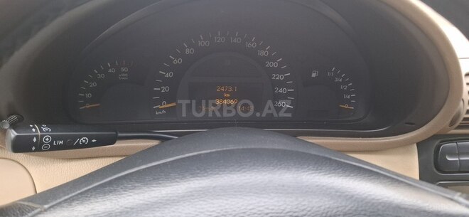 Mercedes C 200 2001, 384,000 km - 2.2 l - Masallı