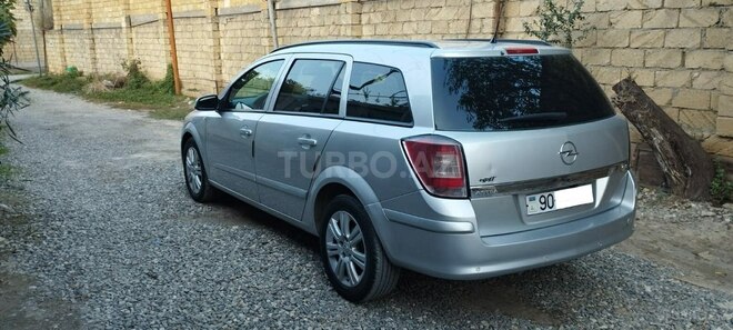 Opel Astra 2008, 300,000 km - 1.3 l - Sumqayıt
