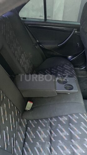 Mercedes C 180 1999, 299,000 km - 1.8 л - Bakı