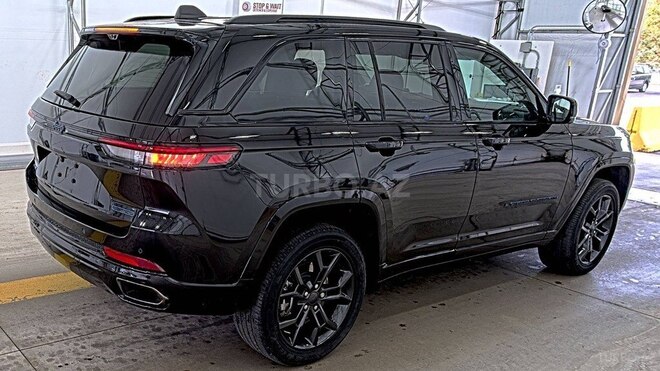 Jeep Grand Cherokee 2023, 69,202 km - 2.0 l - Bakı