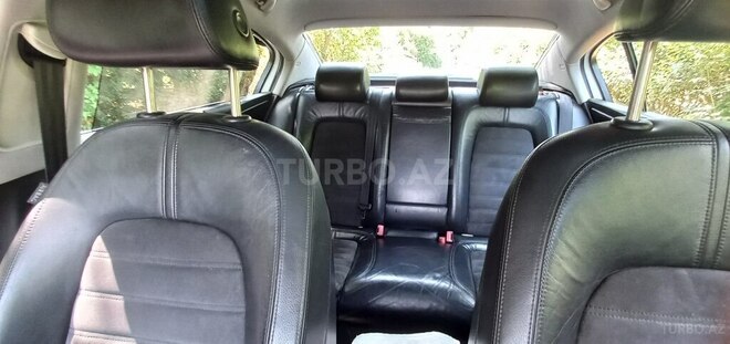 Volkswagen Passat 2010, 410,000 km - 1.8 л - Göygöl