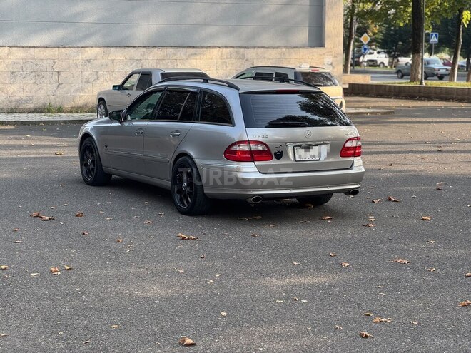 Mercedes E 320 4MATIC 2004, 325,000 km - 3.2 l - İsmayıllı