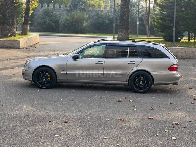 Mercedes E 320 4MATIC 2004, 325,000 km - 3.2 l - İsmayıllı