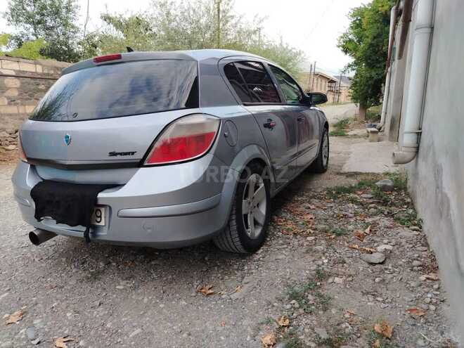 Opel Astra 2004, 299,555 km - 1.4 l - Şəmkir