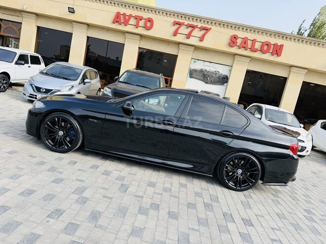 BMW 528 2015, 241,402 km - 2.0 л - Sumqayıt