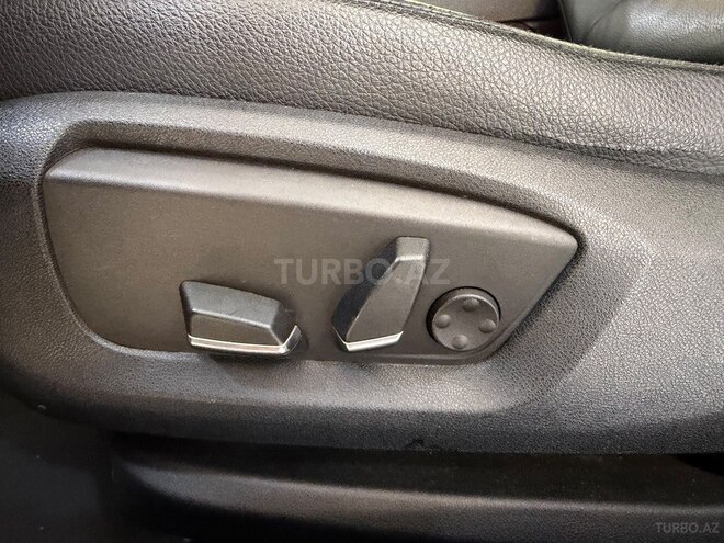 BMW 528 2015, 241,402 km - 2.0 л - Sumqayıt