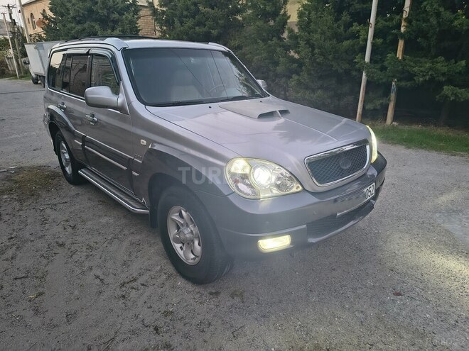 Hyundai Terracan 2004, 362,852 km - 2.9 l - Sumqayıt