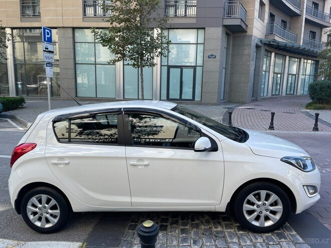 Hyundai i20 2013, 58,000 km - 1.4 l - Bakı