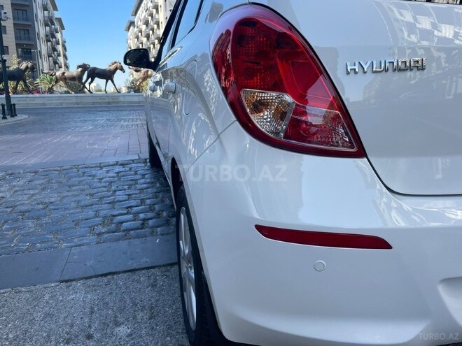 Hyundai i20 2013, 58,000 km - 1.4 l - Bakı