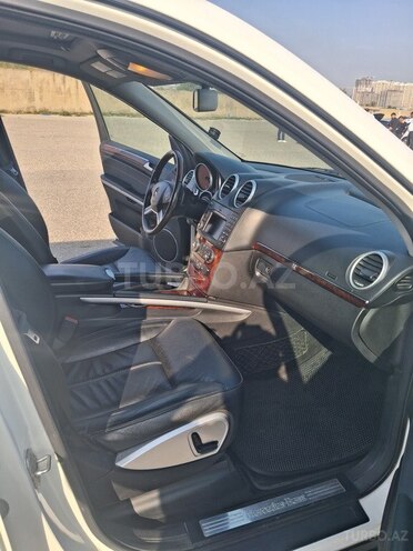 Mercedes GL 450 4MATIC 2010, 235,000 km - 4.7 l - Bakı
