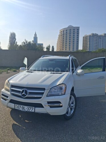 Mercedes GL 450 4MATIC 2010, 235,000 km - 4.7 l - Bakı