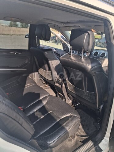 Mercedes GL 450 4MATIC 2010, 235,000 km - 4.7 l - Bakı