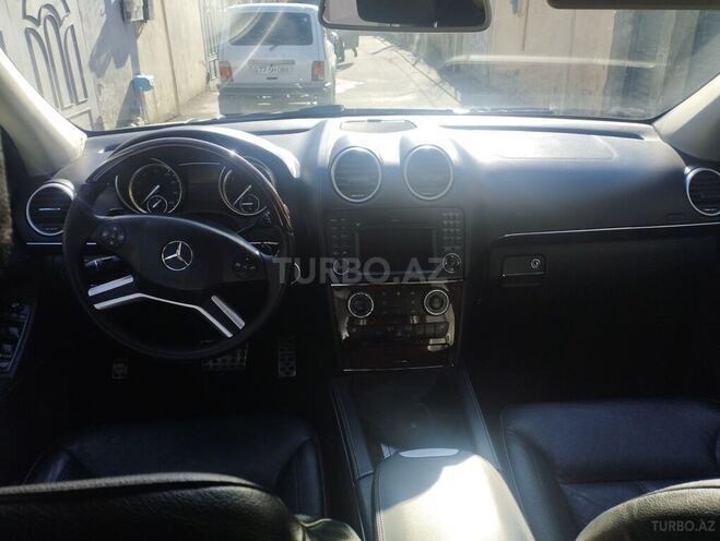 Mercedes GL 450 4MATIC 2010, 235,000 km - 4.7 l - Bakı