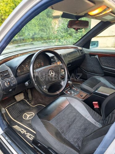 Mercedes C 200 1996, 256,345 km - 2.0 л - Bakı