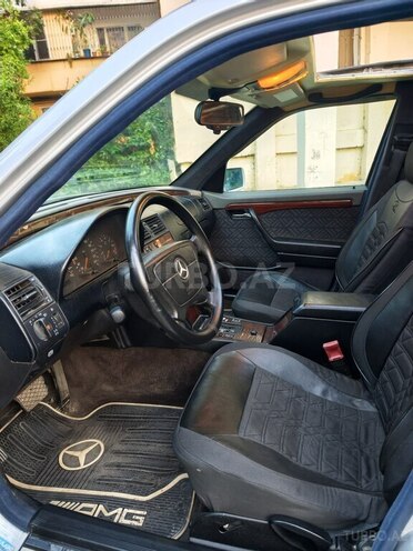 Mercedes C 200 1996, 256,345 km - 2.0 л - Bakı