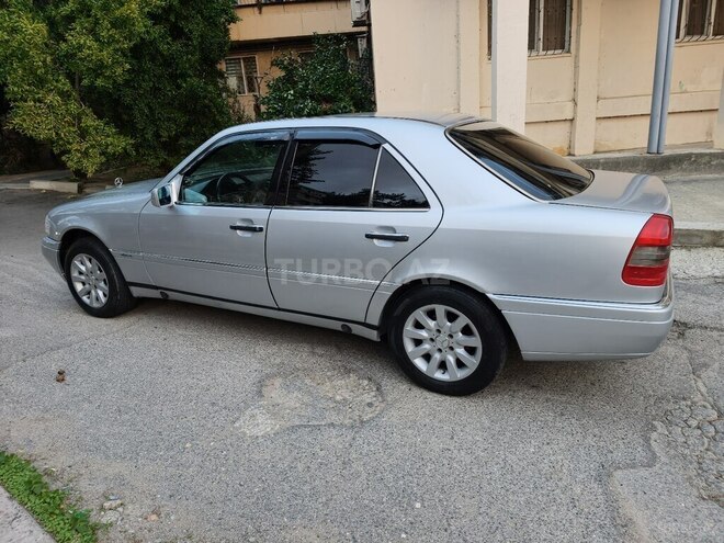 Mercedes C 200 1996, 256,345 km - 2.0 л - Bakı