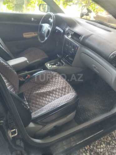 Volkswagen Passat 1998, 200,000 km - 2.8 l - Ağdaş