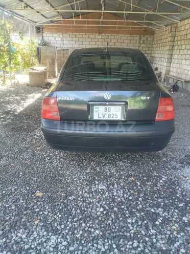 Volkswagen Passat 1998, 200,000 km - 2.8 l - Ağdaş