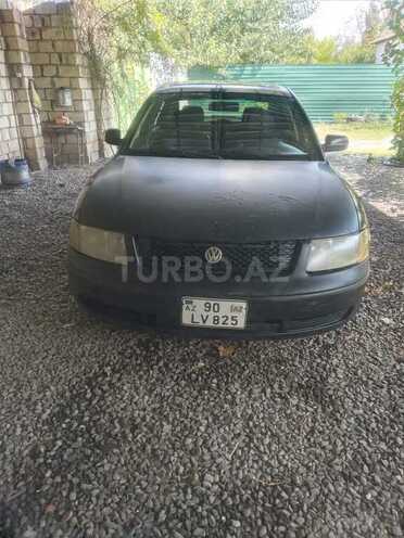 Volkswagen Passat 1998, 200,000 km - 2.8 l - Ağdaş