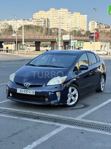 Toyota Prius 2013, 250,000 km - 1.8 л - Bakı