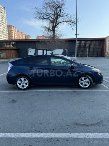 Toyota Prius 2013, 250,000 km - 1.8 л - Bakı