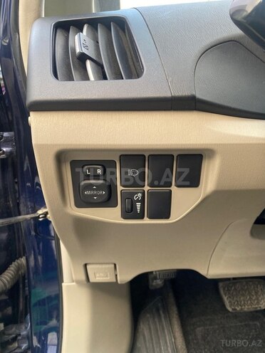Toyota Prius 2013, 250,000 km - 1.8 л - Bakı