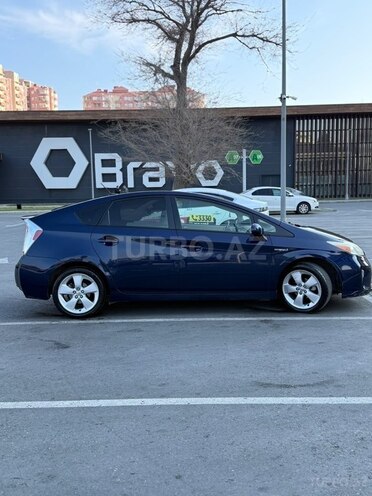 Toyota Prius 2013, 250,000 km - 1.8 л - Bakı