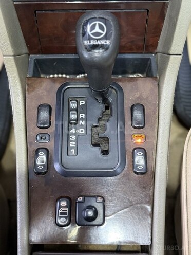 Mercedes C 230 1998, 243,000 km - 2.3 л - Sumqayıt
