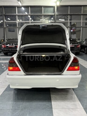 Mercedes C 230 1998, 243,000 km - 2.3 л - Sumqayıt