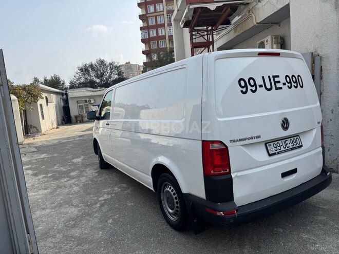 Volkswagen Transporter 2017, 179,000 km - 2.0 l - Bakı