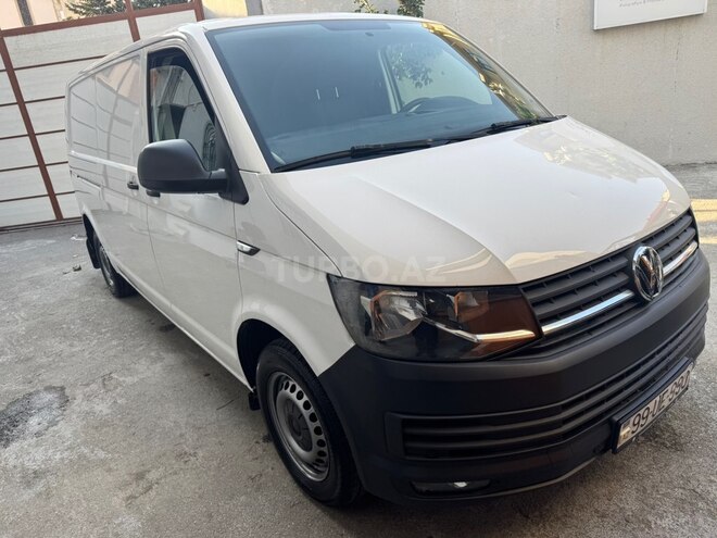 Volkswagen Transporter 2017, 179,000 km - 2.0 l - Bakı