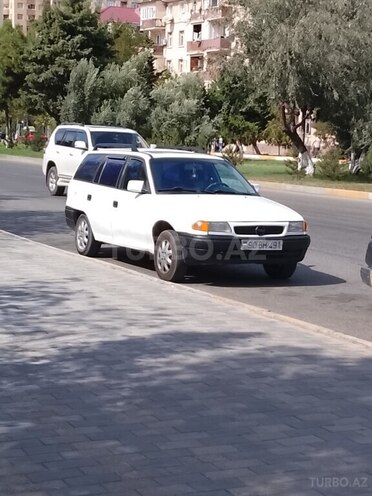 Opel Astra 1996, 148,110 km - 1.6 l - Sumqayıt