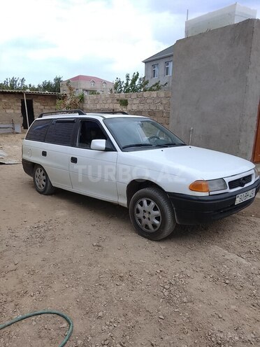 Opel Astra 1996, 148,110 km - 1.6 l - Sumqayıt