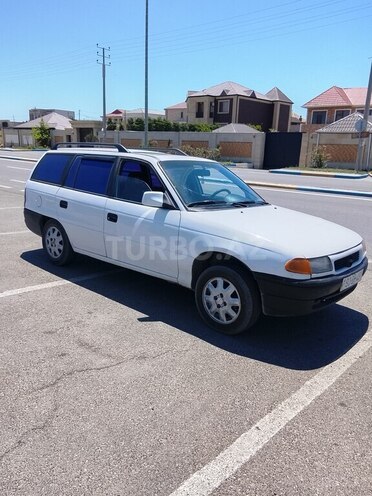 Opel Astra 1996, 148,110 km - 1.6 l - Sumqayıt