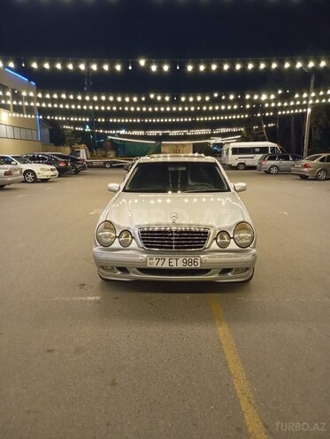 Mercedes E 240 2000, 363,258 km - 2.4 l - Şirvan