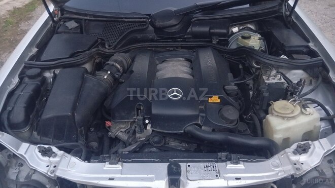 Mercedes E 240 2000, 363,258 km - 2.4 l - Şirvan