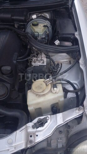 Mercedes E 240 2000, 363,258 km - 2.4 l - Şirvan