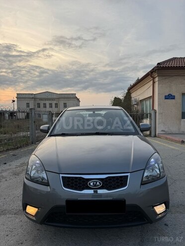Kia Rio 2011, 237,000 km - 1.4 l - Sumqayıt