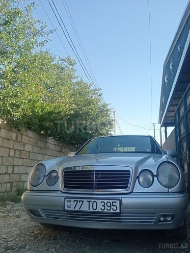 Mercedes E 320 1999, 392,322 km - 3.2 л - Bakı